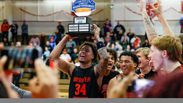 Webster Groves senior forward Iziah Purvey